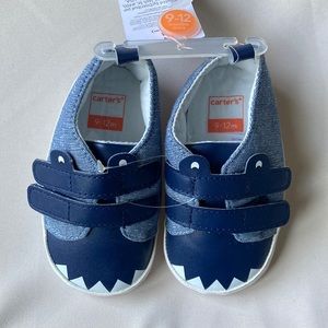 9-12m crib shoes - Carter’s